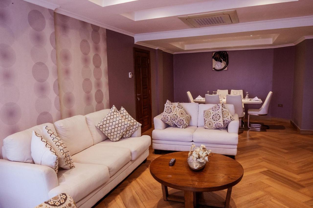 Tanga Beach Resort & Spa Luaran gambar