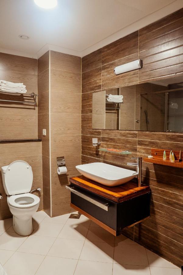 Tanga Beach Resort & Spa Luaran gambar